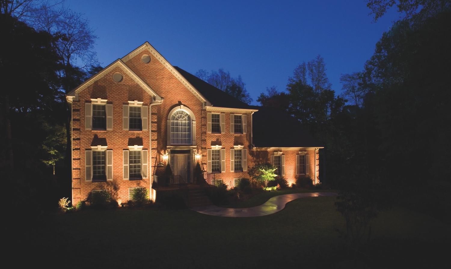 curb appeal lighting